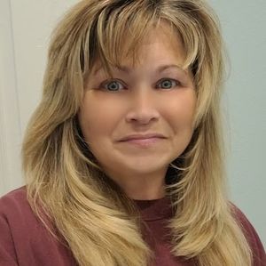 Meet your Posher, Melony